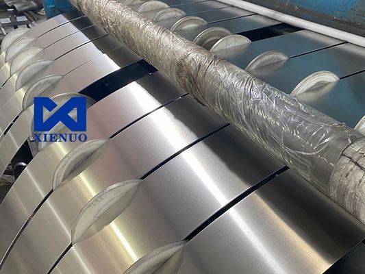 3105 il rotolo di alluminio della striscia del peso leggero 40mm ha ricoperto la superficie ad alta resistenza