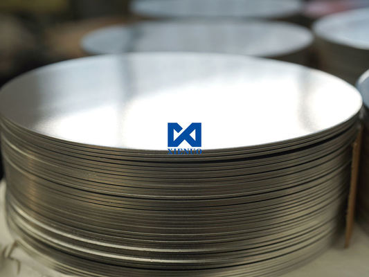 Esemplare gratuito Cerchio di alluminio 1050 per utensili da cucina Disco di alluminio Foglio rotondo di alluminio