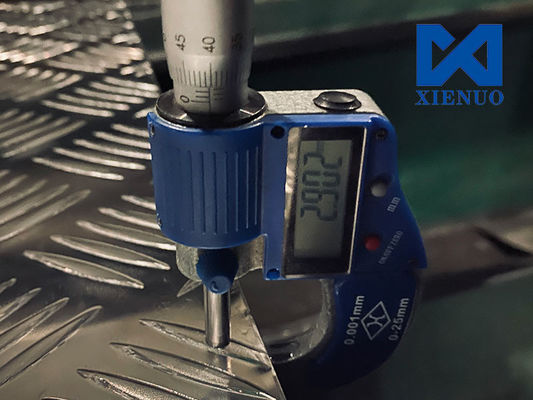 AA1100/AA1050/AA1060/A1070/AA3003/AA5052/AA5083 Piastra di controllo in alluminio con cinque grandi barre