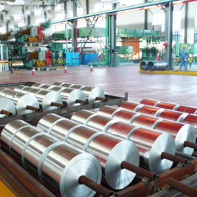 Dimensioni personalizzate Fogli di alluminio bobina grezza di alluminio di grado alimentare bobina di alluminio di alluminio Jumbo Roll