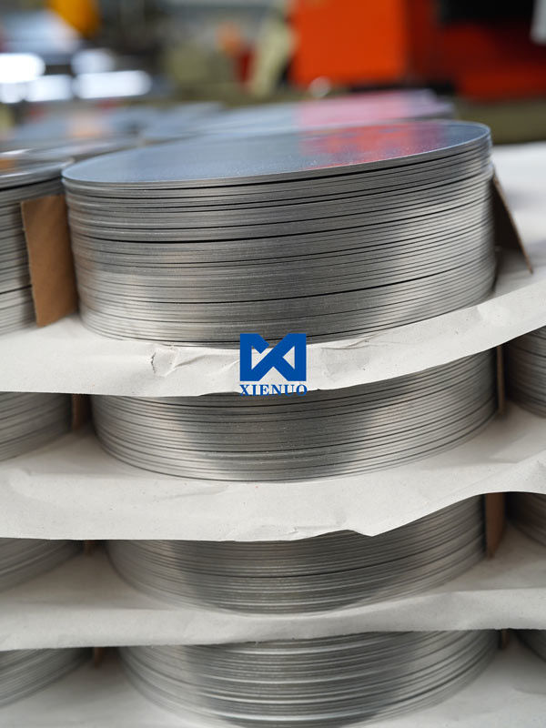 Personalizzazione Costo efficace 300mm Legatura 1060 Anodizzato Dischi di alluminio Circoli Legatura di alluminio foglio 3105 Mill Finish Cc DC Cerchio di alluminio