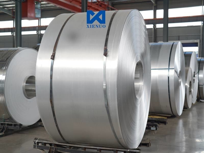 Alta qualità 2024 3003 3004 3005 spessore 1,6 mm 0,6 mm 1050 1060 1100 bobina di alluminio personalizzata di alta qualità