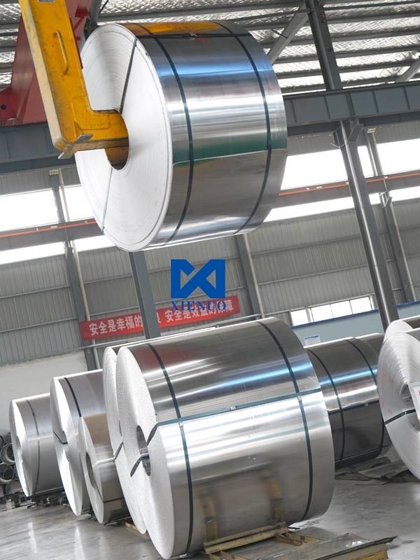 in vendita bobina di alluminio di alluminio con 1100 3003 8011 A3003 H14 6061 7075 Canali di taglio Lettera di scarico evaporatore corrosione legno grano Al Colori rivestiti in magazzino